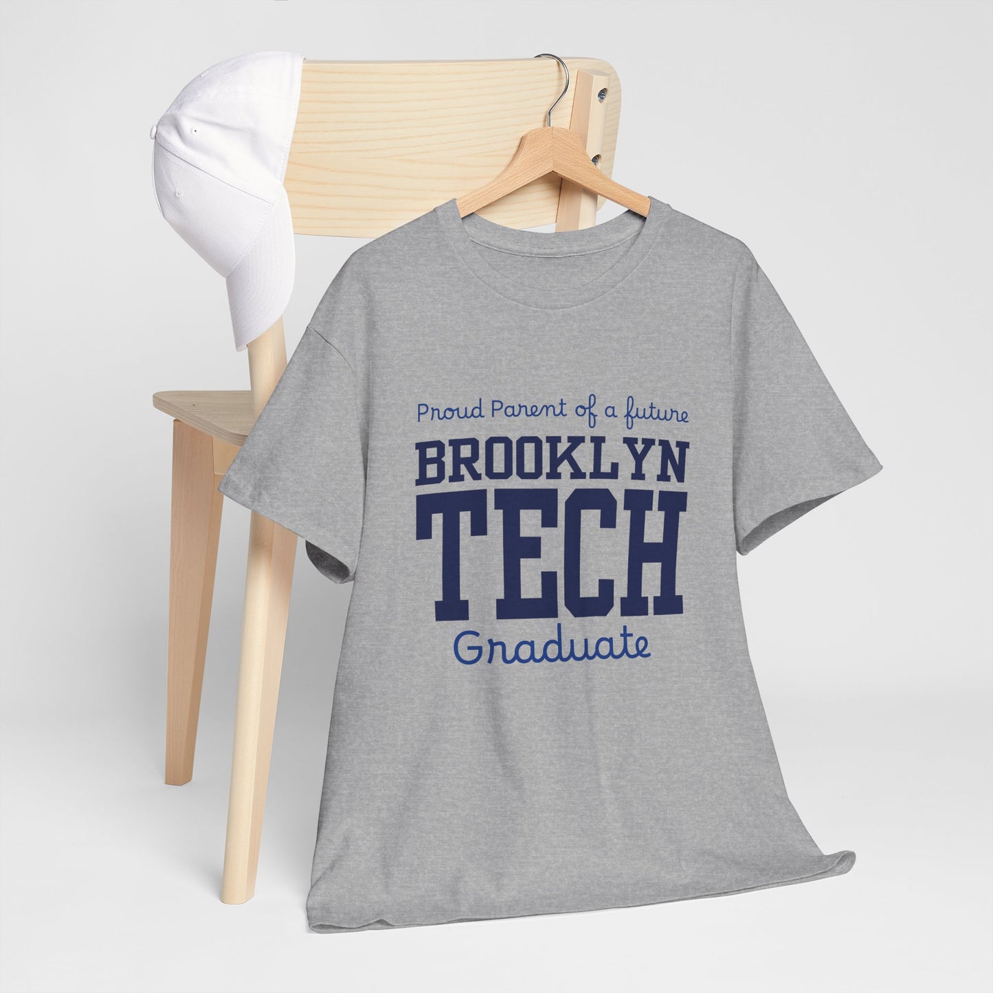 Family - Proud Parent Of A Future Graduate - Men's Heavy Cotton T-Shirt