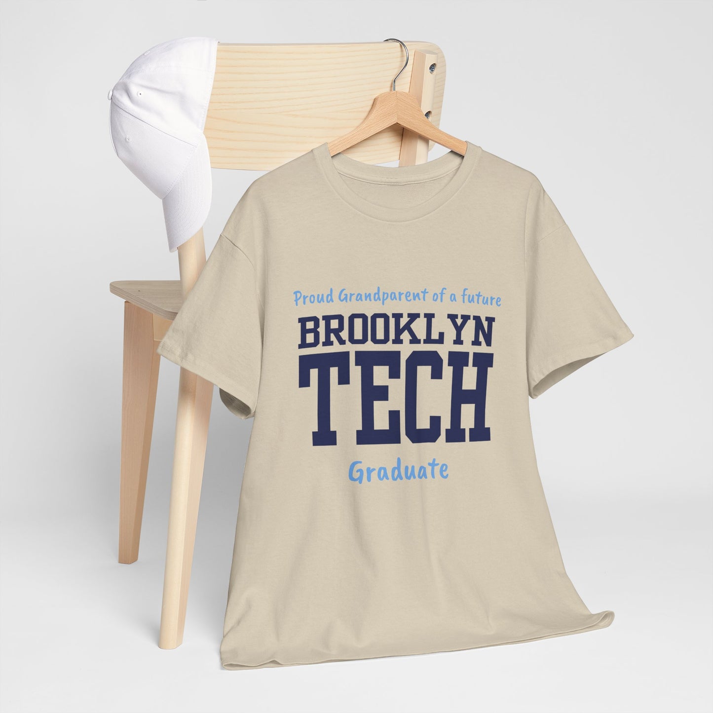 Family - Proud Grandparent Of A Future Graduate - Men's Heavy Cotton T-Shirt