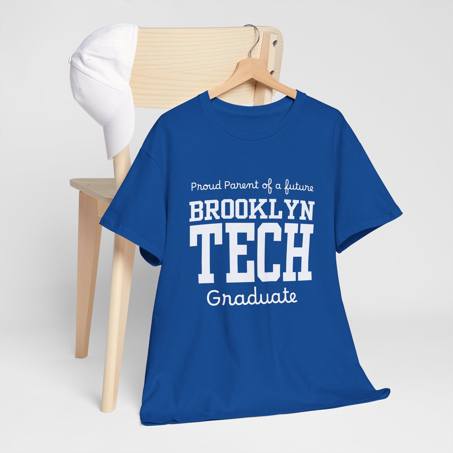 Family - Proud Parent Of A Future Graduate - Men's Heavy Cotton T-Shirt