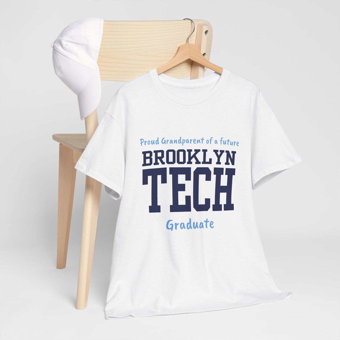 Family - Proud Grandparent Of A Future Graduate - Men's Heavy Cotton T-Shirt