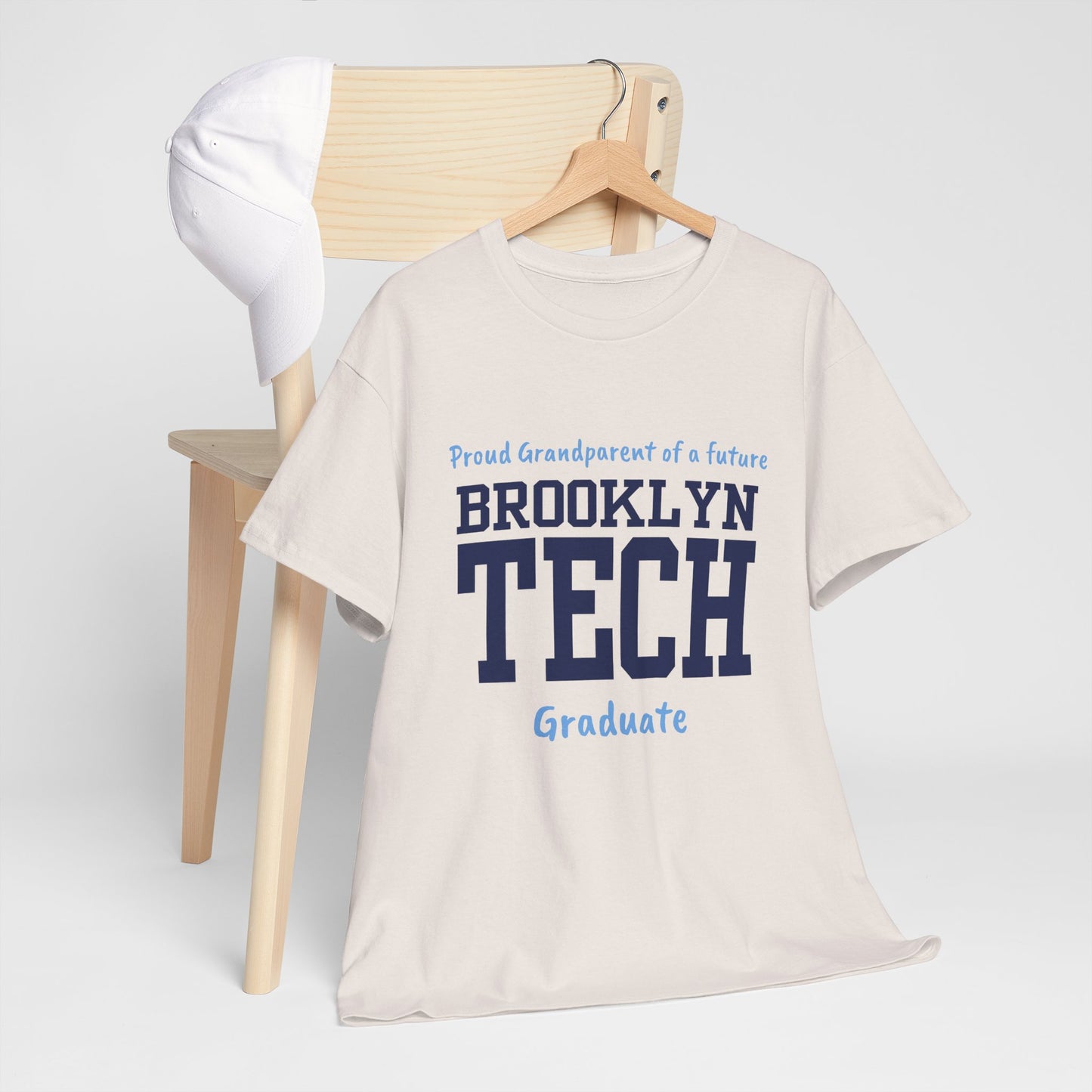 Family - Proud Grandparent Of A Future Graduate - Men's Heavy Cotton T-Shirt