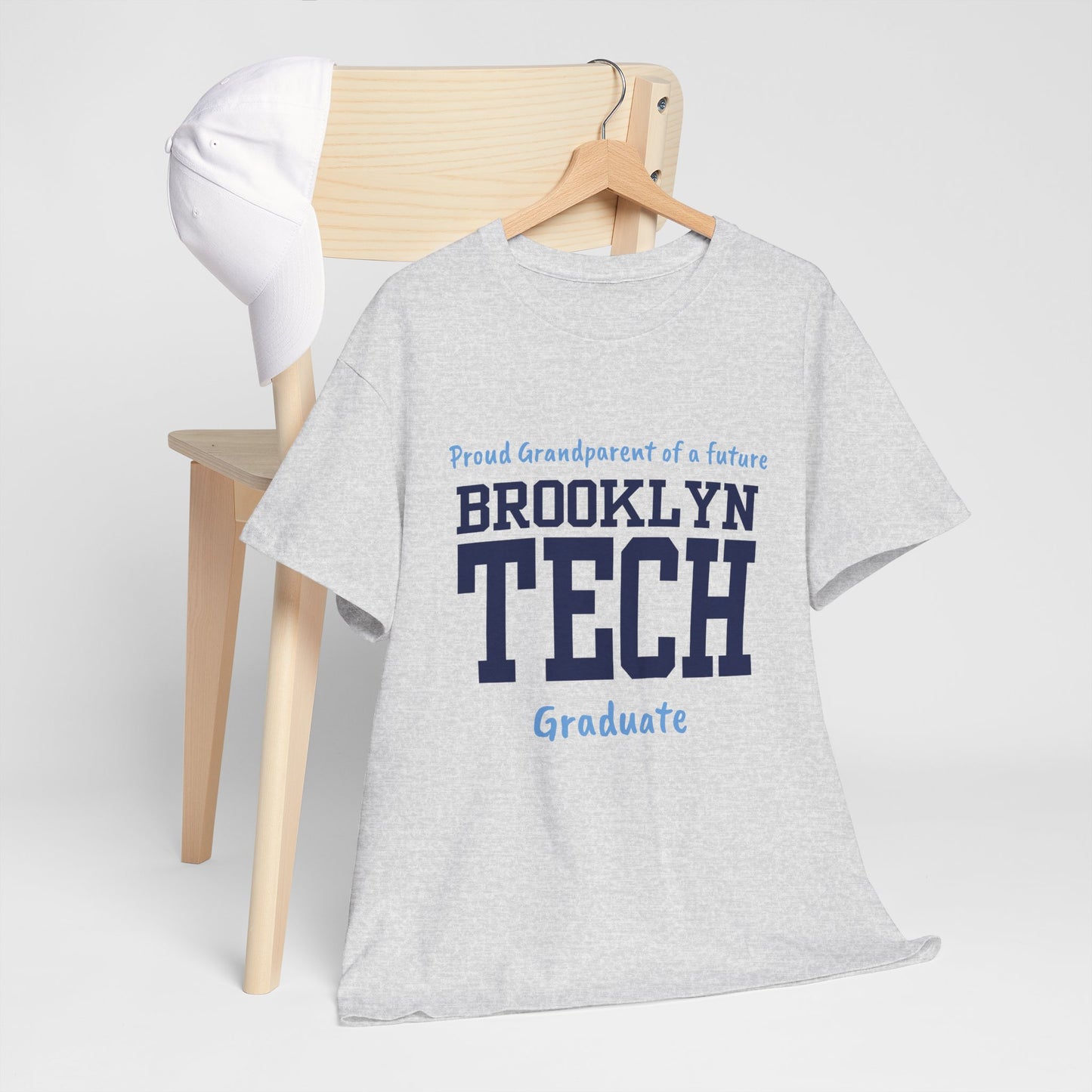 Family - Proud Grandparent Of A Future Graduate - Men's Heavy Cotton T-Shirt