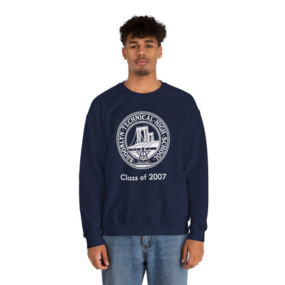 Classic Tech Seal - Men's Heavy Blend Crewneck Sweatshirt - Class Of 2007