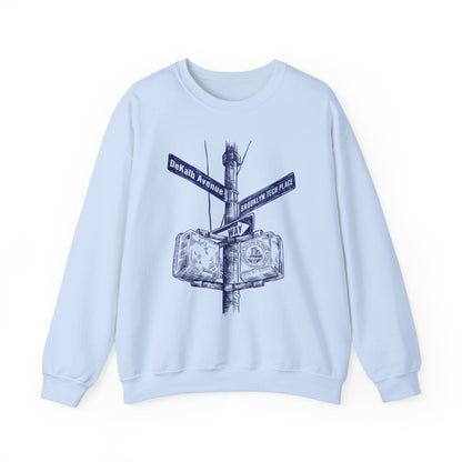 Boutique - Dekalb Ave & Brooklyn Tech Pl - (navy Graphic) Men's Heavy Blend™ Crewneck Sweatshirt
