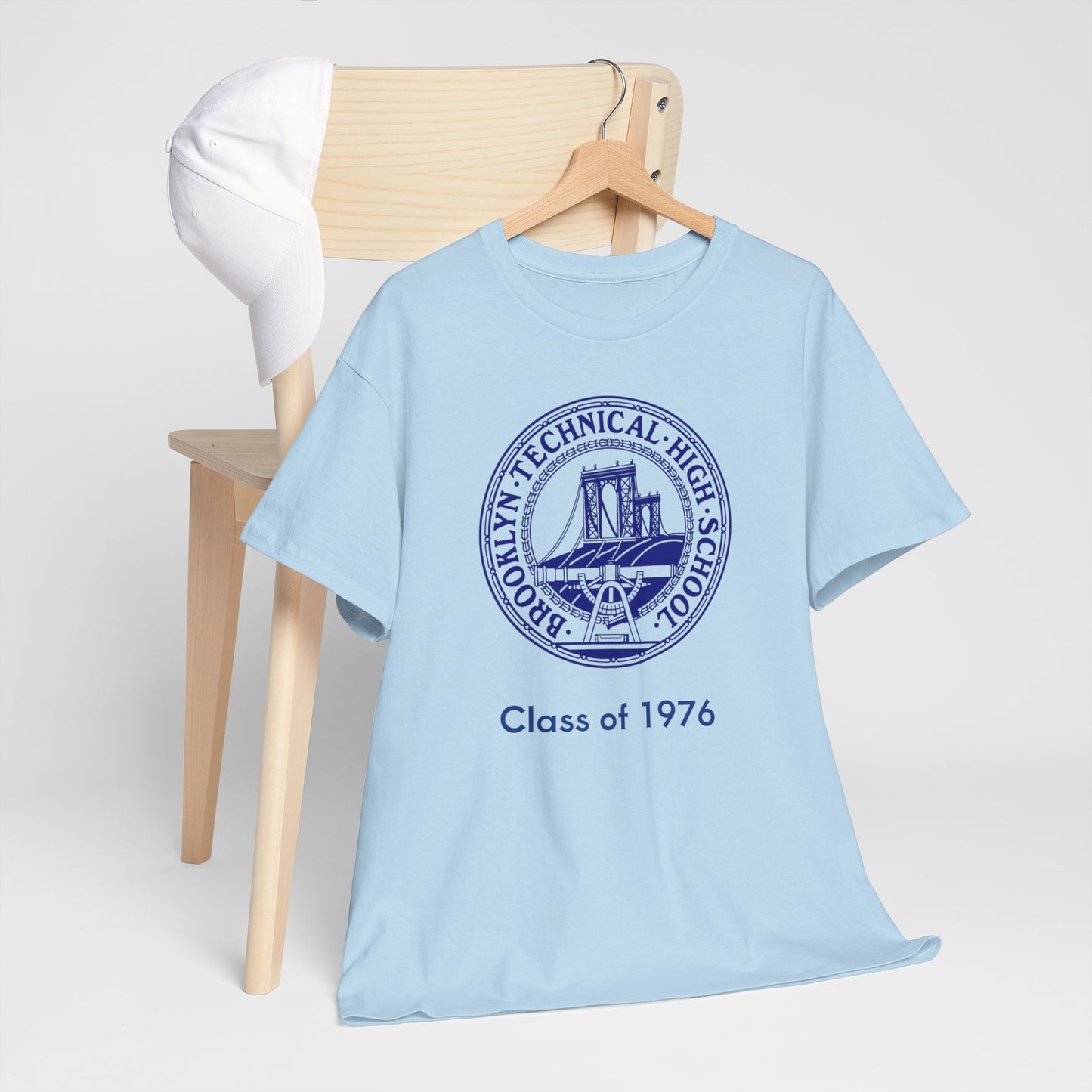Classic Tech Seal - Men's Heavy Cotton T-Shirt - Class Of 1976
